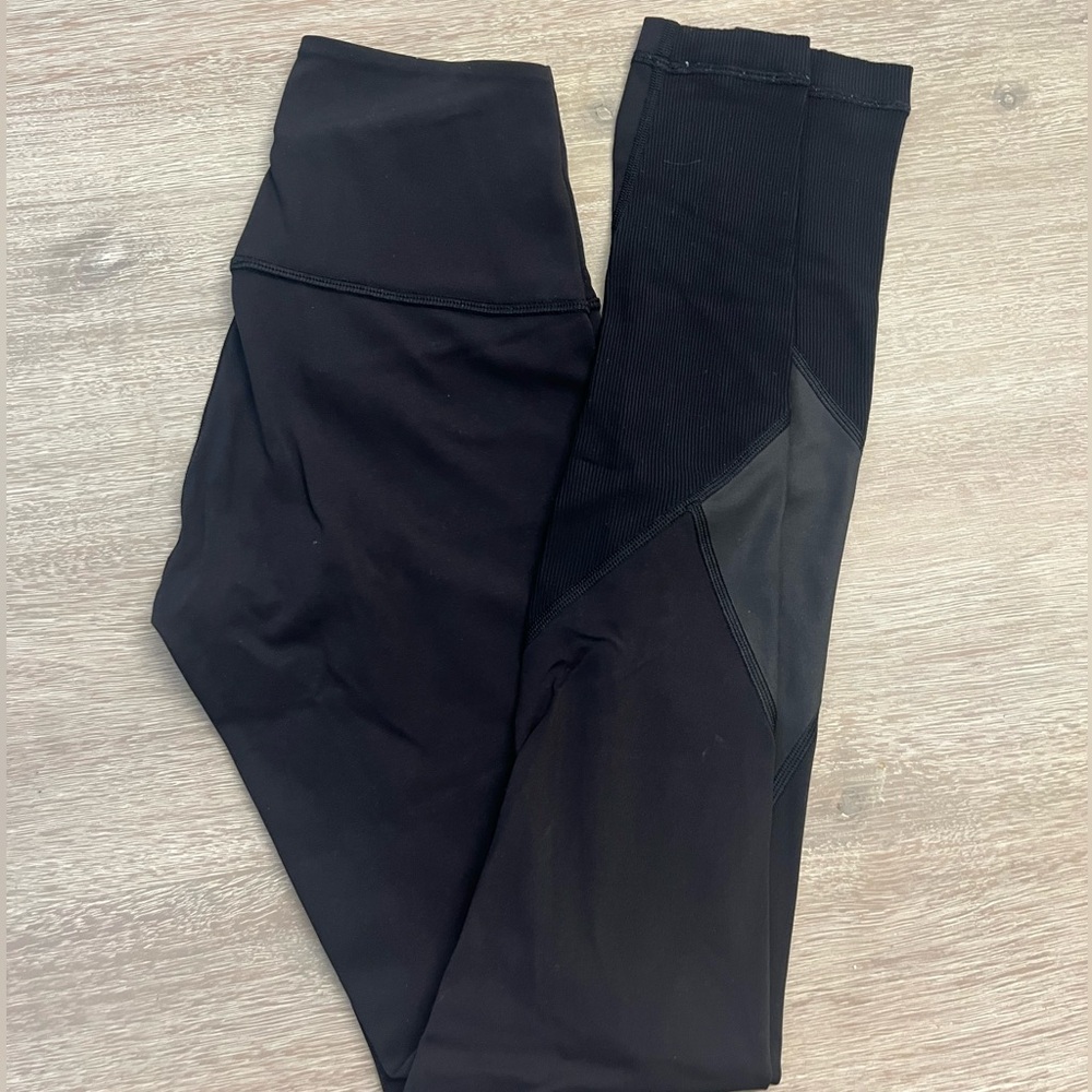 Black Lululemon yoga pants